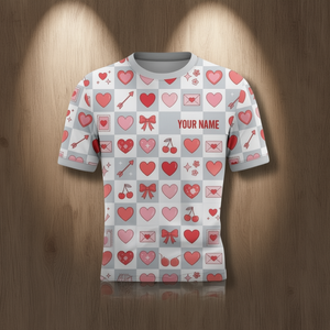 Maglietta Personalizzata Minimalista con Griglia e Cuore, Nome Personalizzato, Motivo EKG a Cuore, Regalo di San Valentino Unisex, Stampa Integrale - Product Image 3