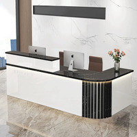 Bureau de réception moderne de luxe en bois blanc, idéal pour les bureaux commerciaux et les supermarchés - Offre spéciale