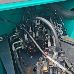 Excavatrice sur chenilles hydraulique Kobelco SK200D d'occasion, fabrication japonaise, 20 tonnes, haute qualité, à vendre - Product Image 6