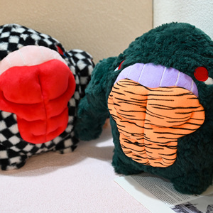 Peluche Originale di Design Personalizzato a Forma di Squalo Muscoloso, Simpatico Animale Marino Imbottito - Product Image 5