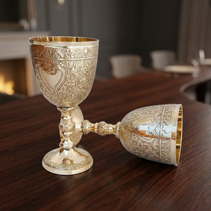 Gobelet à vin en laiton de style royal, coupe à vin décorative en métal, finition antique, design de calice vintage, élégant, d'inspiration médiévale - Product Image 6