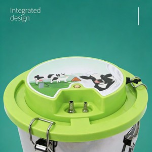 Máquina de Ordeño de Vacas Duradera de 12V y Pulsador para un Ordeño Confiable Fuera de la Red - Product Image 3