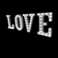 Lettres lumineuses 3D GFace professionnelles de grande taille en métal fabriqué pour événements d'entreprise, anniversaires et décors de scène