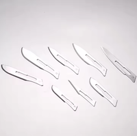Lames de scalpel jetables en acier au carbone et en acier inoxydable Xingcheng, 100 pièces