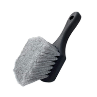 Brosse portable pour jantes de voiture, brosse de nettoyage en plastique souple pour les roues de voiture, outil de détaillage et de lavage
