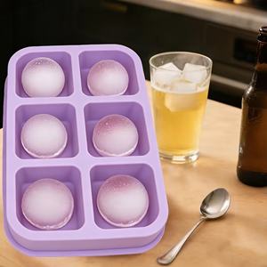 Moule à glaçons en silicone de grande taille personnalisé de haute qualité, bac à glaçons en silicone avec couvercle amovible - Product Image 1