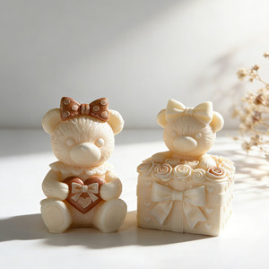 Stampo in Silicone per Candele Aromaterapiche a Forma di Coppia di Orsi, Ornamento Fai-da-Te per Candele Artigianali a Forma di Animali Cartoon - Product Image 3