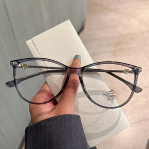 Gafas Qianai con Protección Anti Luz Azul para Mujer, Montura Mediana, Lentes AC, Estilo Retro, Origen Taizhou - Product Image 2