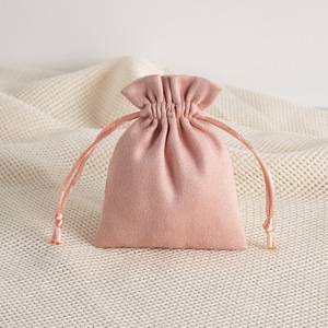 Bolsa de terciopelo rosa para joyería, bolsa de almacenamiento con cordón para anillos de 7x9cm, para embalaje de regalos de boda - Product Image 1