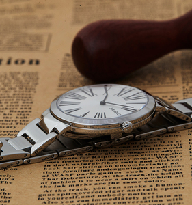 Montre à quartz pour homme de luxe, ultra-fine, bracelet en acier inoxydable, mouvement à quartz japonais, étanche 5 BAR, cristal saphir - Product Image 6