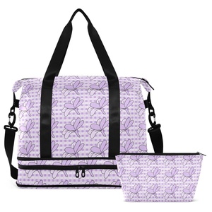 Sac de voyage pliable pour femme en nylon imprimé personnalisé avec motif de fleurs de palaka violettes d'Hawaï, 2 pièces, avec compartiment pour chaussures - Product Image 2