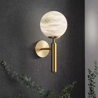 Moderne Nordische Rote Wandleuchten LED-Lichtquelle Alabaster+Messing-Gehäuse 3000K Warmweißes Licht für Schlafzimmer Wohnzimmer TV-Wand