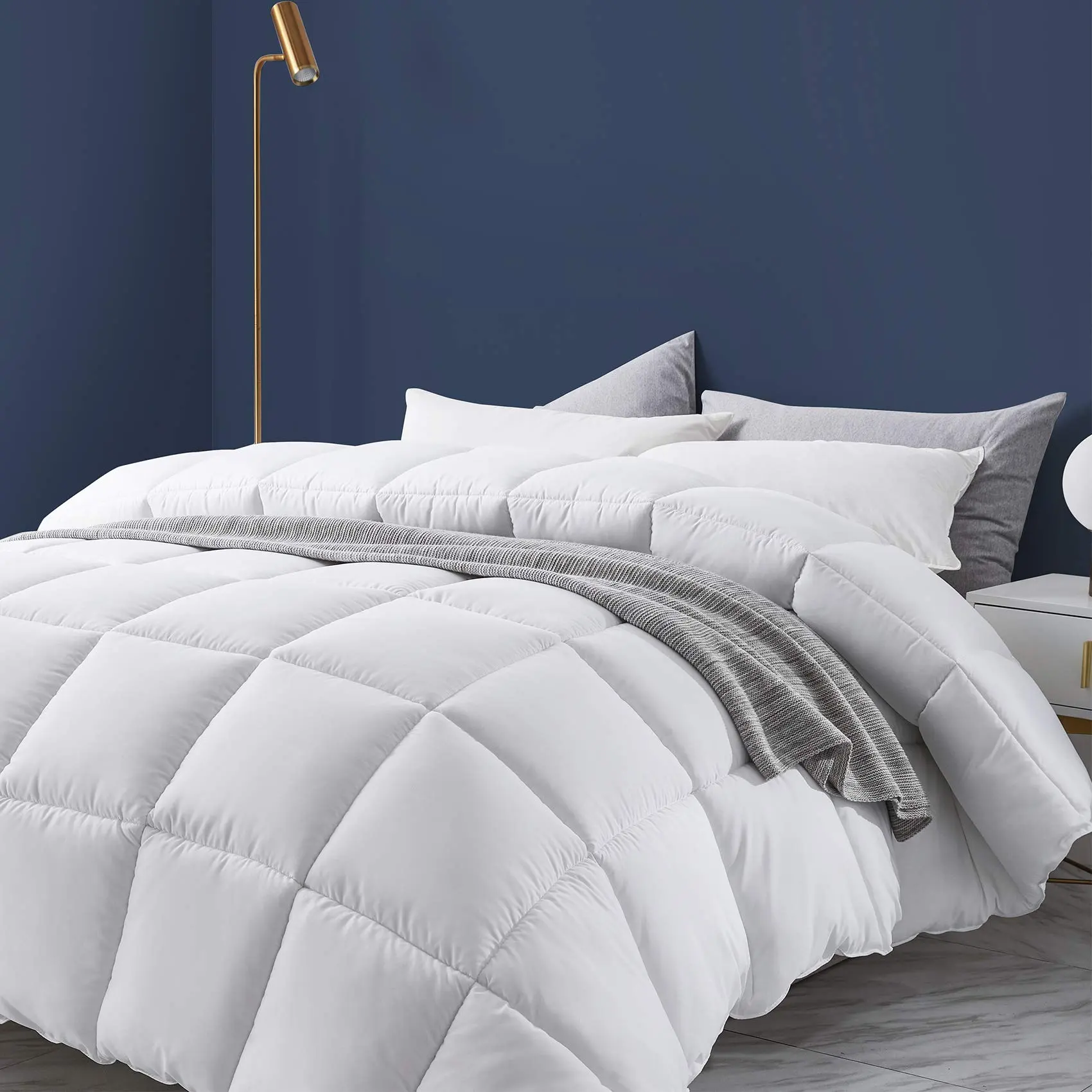 Không Gây Dị Ứng Oeko Tex Màu Trắng Comforter Bedding Tất Cả Mùa Duvet Chèn Sang Trọng 50% Vịt Xuống Và Lông Quilt Bên Trong