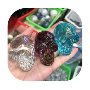 Atacado 50mm cristais artesanato homem vidro feito de vidro colorido aura quartz caveiras de cristal para presente