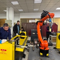 Cella di Saldatura Robotizzata KUKA KR 20 R1820-2 E, Robot di Saldatura a 6 Assi con Posizionatore a H per Saldatura MIG MAG