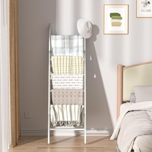 Échelles de couverture en bois personnalisées pour la chambre Porte-couverture à 6 niveaux Porte-couverture penché au mur Étagères d'échelle de couette en bois blanc - Product Image 6
