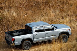 Camioneta Usada 2020 <span class=keywords><strong>Toyota</strong></span> <span class=keywords><strong>Tacoma</strong></span> Edición Nightshade 4x4 Doble Cabina 3.5L V6 278HP Acabado Limitado Blacked Out - Product Image 5
