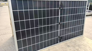 แผงโซลาร์เซลล์แบบโมโนคริสตัลไลน์ชนิด N แบบฮาล์ฟเซลล์ กำลังไฟ 730W 750W แบบสองหน้ากระจกสองชั้น สำหรับบ้าน - Product Image 3
