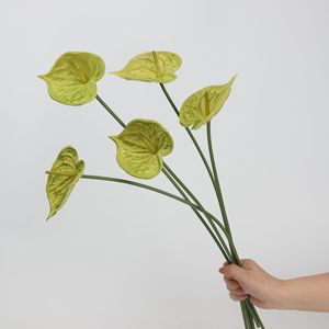 Flores de Anthurium de plástico artificial con tacto realista de un solo tallo, Material de PU, decoración para fiesta de boda en casa, arreglo floral - Product Image 1
