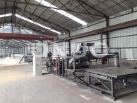 Machine de formage par pressage de panneaux de luminaires en fibre de verre renforcée de plastique polyester ondulé