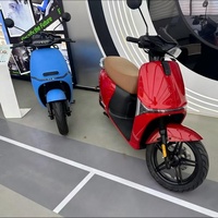 Scooter électrique pour adultes EEC 72V30Ah 2000W haute vitesse avec pédales, en alliage d'aluminium, longue portée, étanche, moto électrique