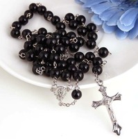 Cadeaux Religieux en Promotion : Collier Chapelet Croix en Alliage Plaqué Or avec Perles d'Imitation et Pierre Principale en Résine pour Fête