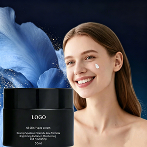 Crème de Jour OEM pour Tous Types de Peaux - Extrait de Rose, Aloès & Squalane, Végane, Non Testée sur les Animaux, Anti-Âge, Raffermissante, Nourrissante, Douce pour le <span class=keywords><strong>Visage</strong></span> - Product Image 1