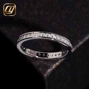 Bague de fiançailles pour homme en diamant de laboratoire certifié IGI, style pavé complet large et brillant en argent sterling S925, bijou statement pour femme - Product Image 1