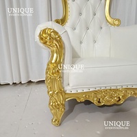 Chaise de trône en cuir doré antique moderne avec cadre en bois de luxe, canapé classique pour fête de mariage, événements, banquets, hôtels