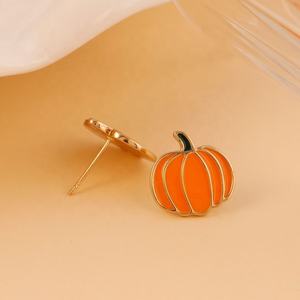 Nouvelles boucles d'oreilles tendance en forme d'animal orange citrouille papillon plaqué or en alliage pour femmes Bijoux d'Halloween - Product Image 2