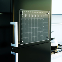 Tableau de calendrier hebdomadaire moderne en acrylique effaçable à sec avec autocollants magnétiques de style forme pour réfrigérateur, taille moyenne