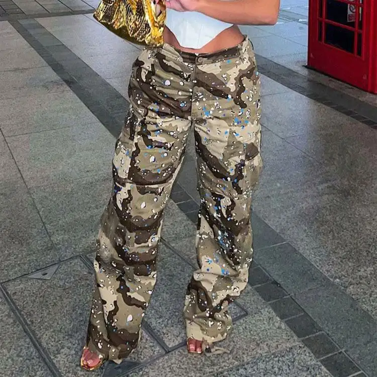 Женские брюки-карго с карманами
