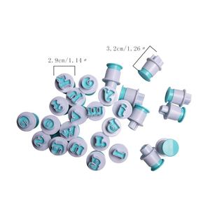 <span class=keywords><strong>Molde</strong></span> para Fondant con Letras del Alfabeto y Números, <span class=keywords><strong>Molde</strong></span> para Decoración <span class=keywords><strong>de</strong></span> Pasteles y Galletas, <span class=keywords><strong>Molde</strong></span> para Hornear, 26 Letras Pequeñas y <span class=keywords><strong>Molde</strong></span> para Galletas con Resorte - Product Image 2