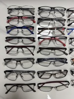Déstockage : Montures Optiques Métalliques Mixtes Hommes/Femmes, Petites Quantités Minimales de Commande, Montures de Lunettes pour Verres Correcteurs