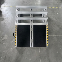 Rampa Plegable de Aluminio de 2 Pies para Sillas de Ruedas, Fácil de Transportar, 600 LBS, Superficie Antideslizante, Rampa de Movilidad para Perros y Mascotas, Escalones de Porche
