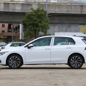 Volkswagen Golf d'occasion de haute qualité, année 2024, <span class=keywords><strong>en</strong></span> bon état, disponible pour la réservation et la personnalisation - Product Image 2