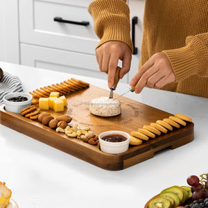 <span class=keywords><strong>Planche</strong></span> à fromage en bois d'acacia Set de couteaux Set de planches de <span class=keywords><strong>charcuterie</strong></span> extra larges avec Set de couteaux <span class=keywords><strong>pour</strong></span> grandes planches de <span class=keywords><strong>charcuterie</strong></span> - Product Image 4