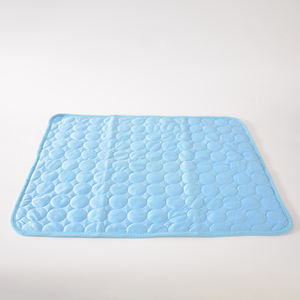 AINI, accesorios para cama de verano para perros, tela de hielo duradera, almohadilla para dormir de hielo, alfombrilla de refrigeración para mascotas para perros - Product Image 1