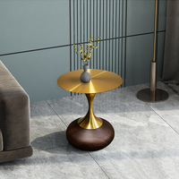 Table d'appoint ronde PurelyFeel de style italien de luxe léger, avec éléments en acier inoxydable, pour salon ou chambre à coucher
