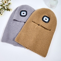 FF6348 Bonnet tricoté rechargeable par USB avec lumière LED, bonnet d'hiver, masque de ski tricoté, cagoule avec lumière