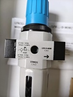 Nuevas Válvulas Reductoras de Presión con Filtro LFR-1/4-D-MINI 159631 LFR-1/8-D-MINI 159630 LFR/LR-1/8-1/4-1/2-D-O-MINI-MIDI-A-FRC MAXI
