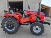 Tracteur agricole mini 4x4 à transmission automatique avec moteur, boîte de vitesses, roulement et moteur 19,38 CV, haute productivité pour le labour