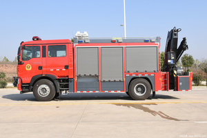 Prezzo di fabbrica <span class=keywords><strong>camion</strong></span> antincendio HOWO standard <span class=keywords><strong>camion</strong></span> dei pompieri <span class=keywords><strong>dimensioni</strong></span> 10,000 litri multi-funzione <span class=keywords><strong>camion</strong></span> di soccorso antincendio - Product Image 6
