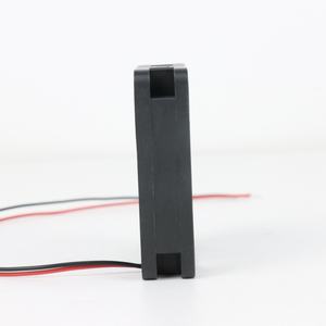 Ventilateur axial de refroidissement électrique SUNON MF60151V2-1000C-A99 60x60x15mm 12VDC 68mA 0.88W 3900RPM 22.8CFM à roulement à billes pour armoire électrique et onduleur - Product Image 3