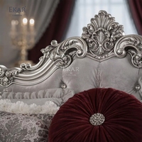 Lit de maître Versailles Argento Imperial |   Meubles classiques français de luxe en argent plaqué or - EKAR