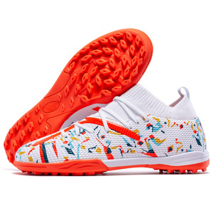 Botas <span class=keywords><strong>de</strong></span> fútbol profesionales/tacos <span class=keywords><strong>de</strong></span> fútbol para niños, hombres y mujeres OEM/ODM zapatos <span class=keywords><strong>de</strong></span> entrenamiento <span class=keywords><strong>de</strong></span> <span class=keywords><strong>cancha</strong></span> interior/exterior zapatos <span class=keywords><strong>de</strong></span> fútbol sala - Product Image 3