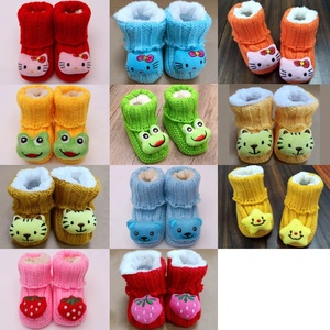 Scarpe da <span class=keywords><strong>neonato</strong></span> in pile foderate in <span class=keywords><strong>maglia</strong></span> uncinetto calzini in lana traspirante filati per maglieria calzature invernali per <span class=keywords><strong>neonato</strong></span> - Product Image 6