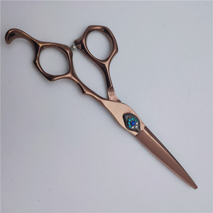 กรรไกรตัดผมทองแดงแบบกำหนดเอง 6 นิ้ว กรรไกรซอยผมสแตนเลส ด้ามยาว กรรไกรแบบแบน สำหรับตัดผมมืออาชีพ - Product Image 5