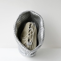 Nouveau sac fourre-tout tissé à la main grande capacité pour femme, sac à bandoulière décontracté et tendance avec texture en cuir souple