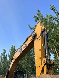 Excavatrice Cat 336GC 336D de 36 tonnes, modèle 2023, nouvelle génération, en promotion, prête à l'emploi, moteur presque neuf - Product Image 3